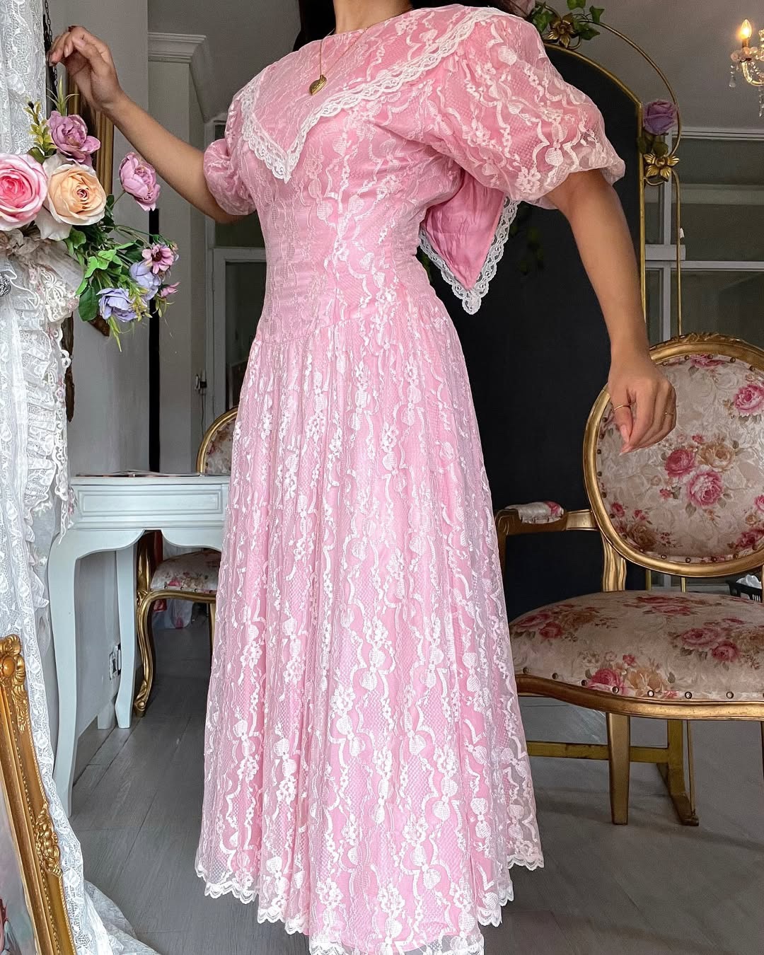 Dorothea Lace