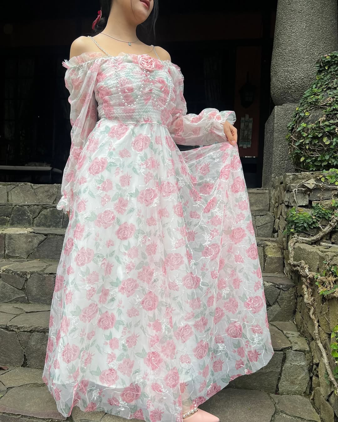 Pearly Rose