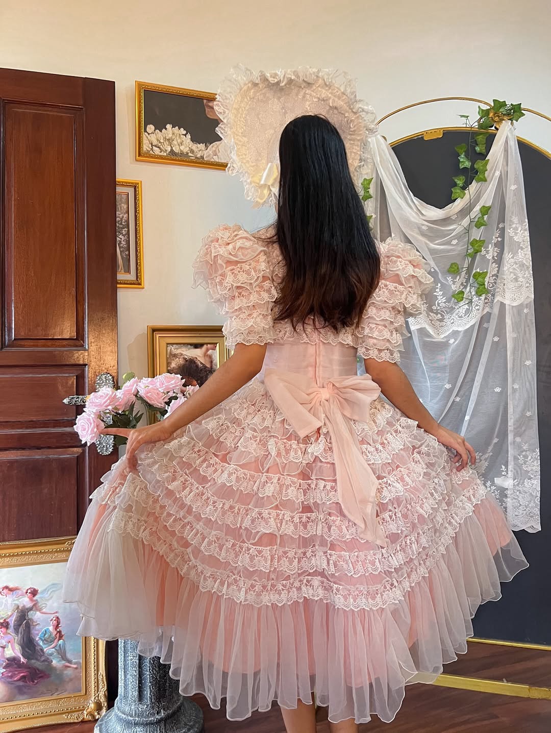 Porcelaine Doll
