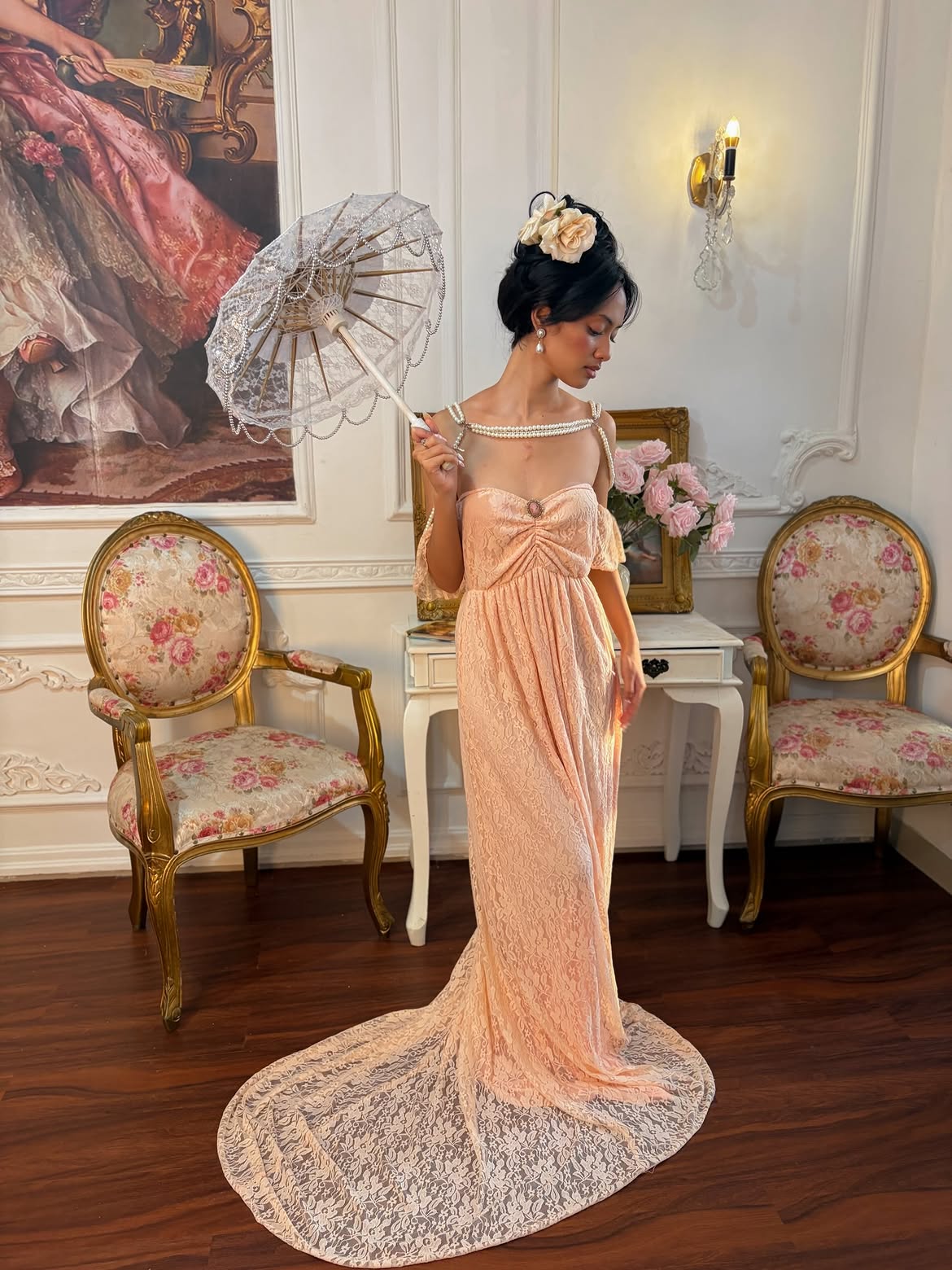 Peach Lace Empress